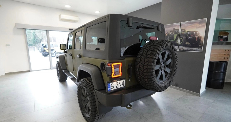 Jeep Wrangler cena 145000 przebieg: 133132, rok produkcji 2015 z Krosno małe 37